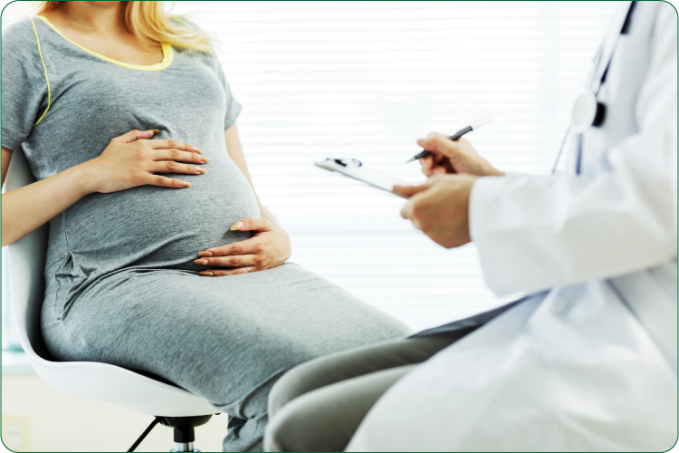 khám bác sĩ trước khi sinh