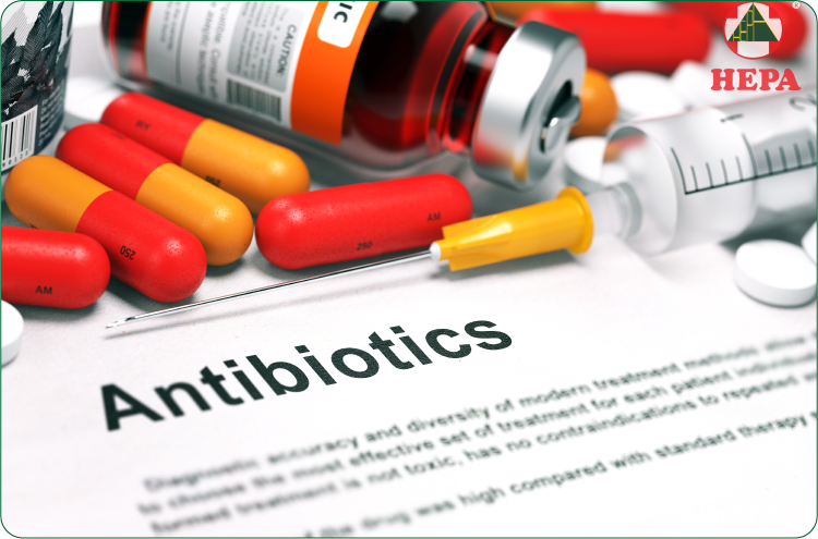 thuốc kháng sinh (antibiotics) không dùng cùng rượu